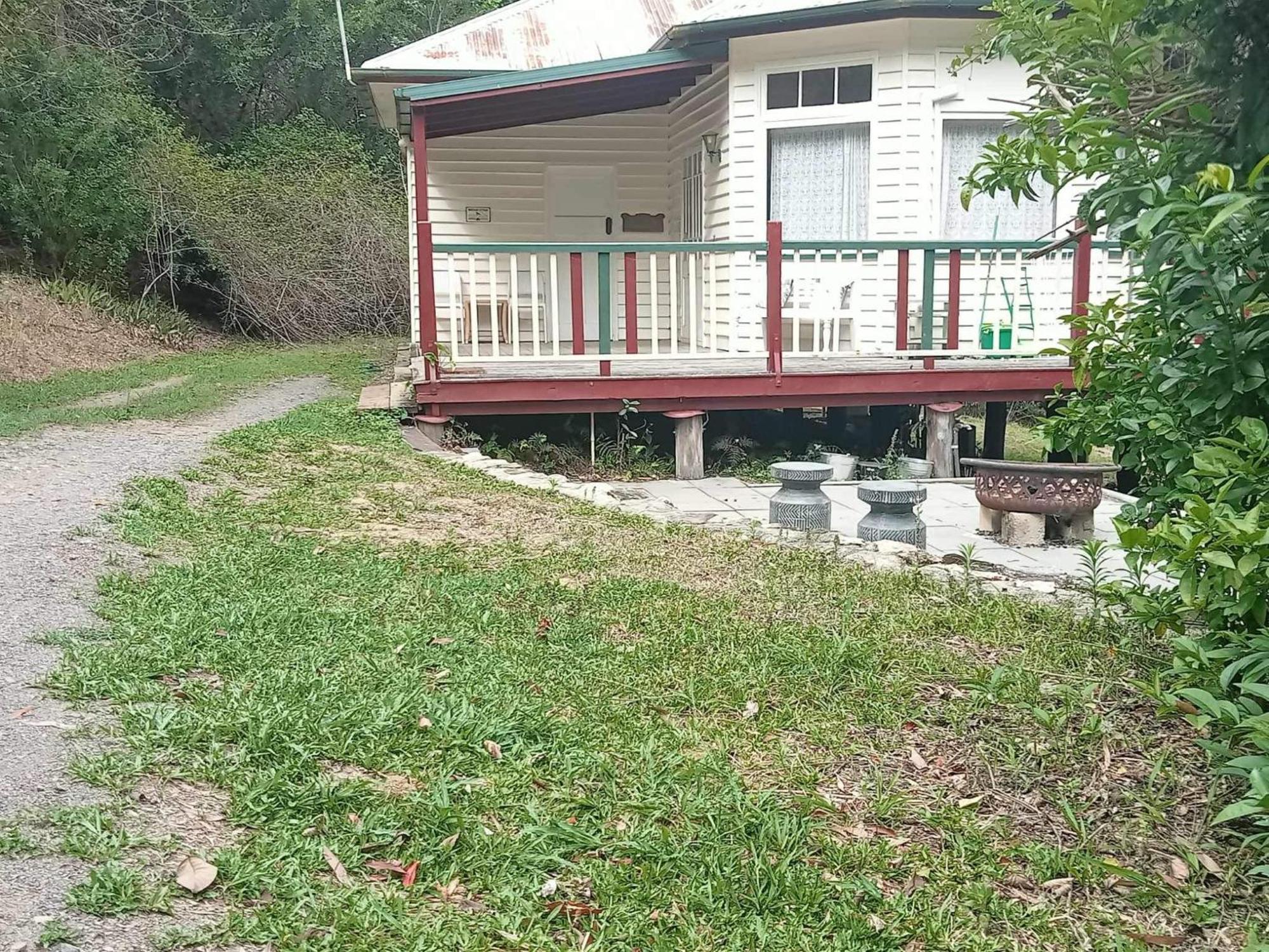 Noosa Avalon Farm Cottages Sunshine Coast Esterno foto