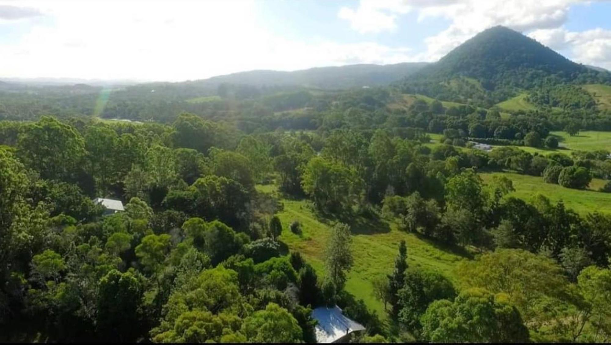 Noosa Avalon Farm Cottages Sunshine Coast Esterno foto